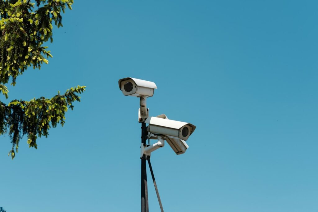 Different CCTV security camera types for homes and businesses in Durgapur